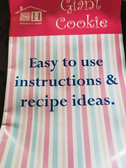 Photo of free Silicon Giant Cookie pans (Malvern WR14) #3