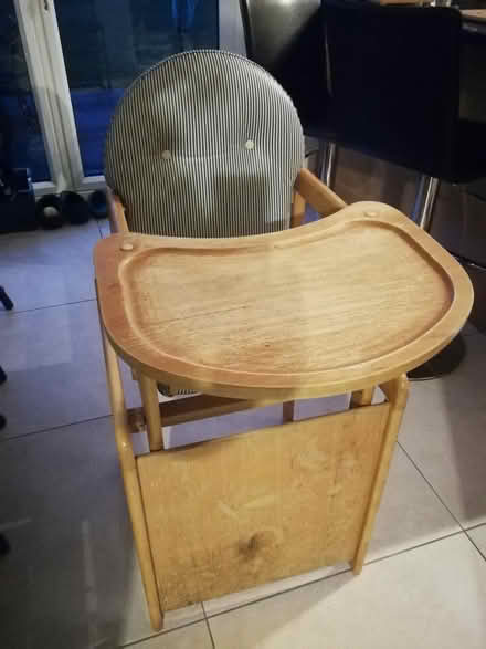 Photo of free High chair for toddler (Beaconsfield HP9) #2