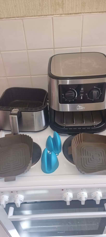 Photo of free Air Fryer (Levenshulme M19) #1