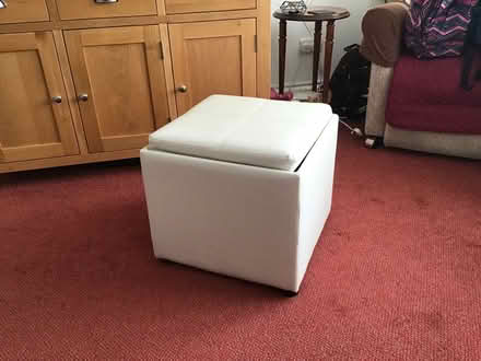 Photo of free Stool storage unit (Fintry DD4) #2