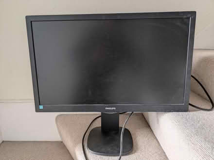 Photo of free Computer monitor screen (Denmark Hill SE5) #2