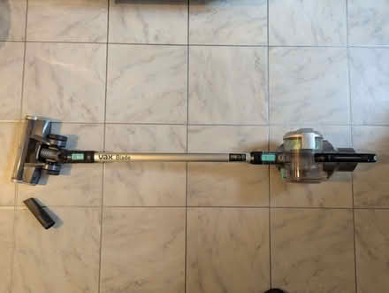 Photo of free VAX vacuum cleaner (Amersham HP7) #3