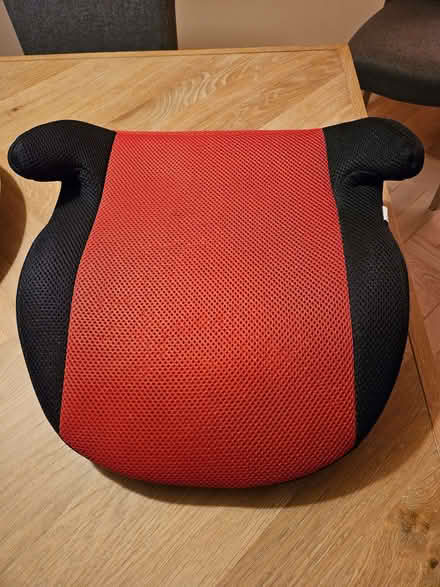 Photo of free Child's car booster seat (Otford TN14) #1