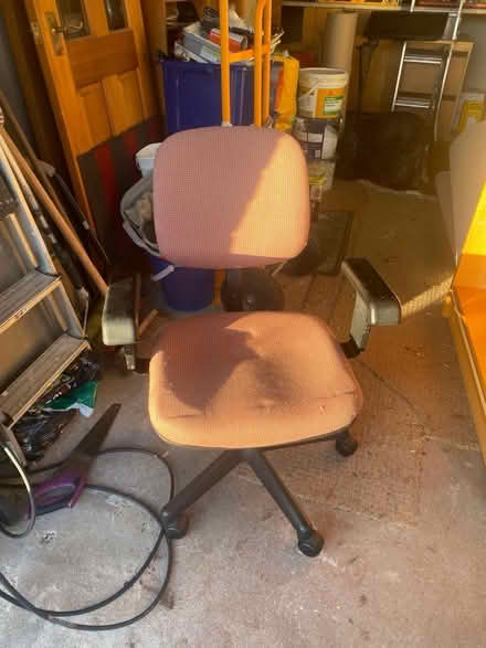 Photo of free Office chair (Beechwood NP19) #1