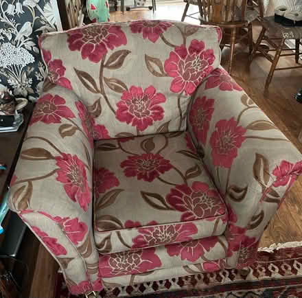 Photo of free Floral Settee and Matching chair (Nottingham NG16 Giltbrook) #4