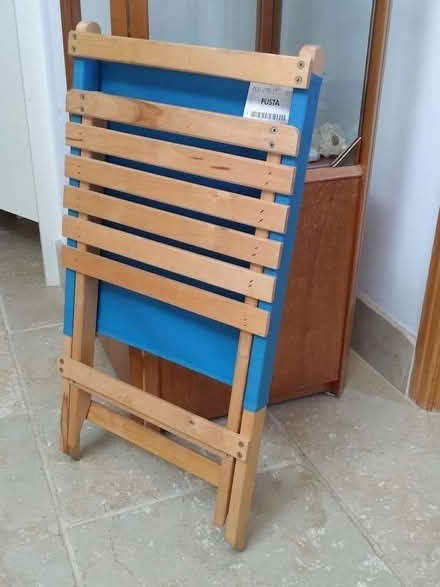 Photo of free folding seat, wooden and canvas fabric (Risinghurst OX3) #2