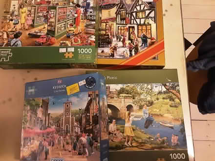 Photo of free 4 x 1000 piece puzzles (Ashurst Wood RH19) #2