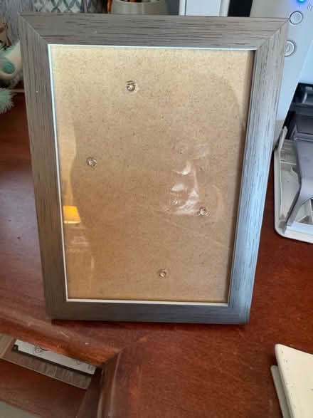 Photo of free Picture frame 6x8 (McLean 22101) #1
