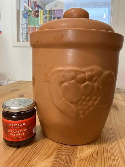 Photo of free ‘Rumtopf’ jar (Whitecross OX13) #1