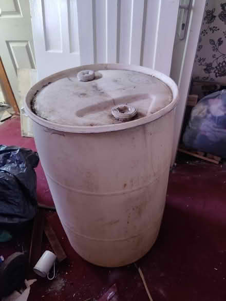 Photo of free 45 gallon drums (Peartree DE23) #2