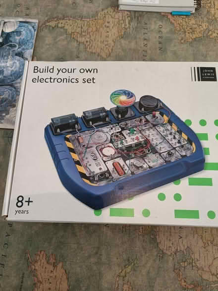 Photo of free Electric kit 8+ years (Chesterton Road CB4) #1