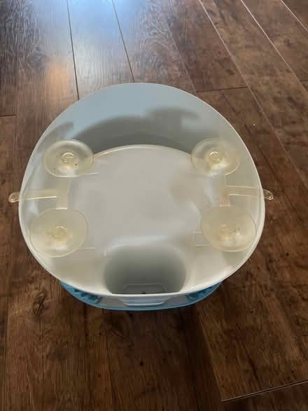 Photo of free Bath seat (Billericay CM12) #3