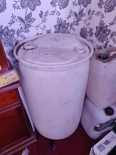 Photo of free 45 gallon drums (Peartree DE23) #1