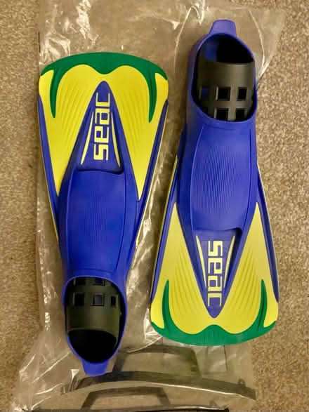Photo of free Flippers - hardly used (Toxteth L8) #1