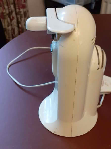 Photo of free Electric tin opener (Whitegrove RG42) #1