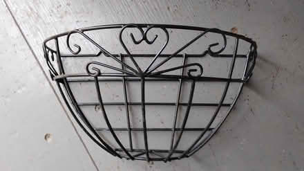 Photo of free Hanging basket (Kingscourt/Lightpill, Stroud) #1