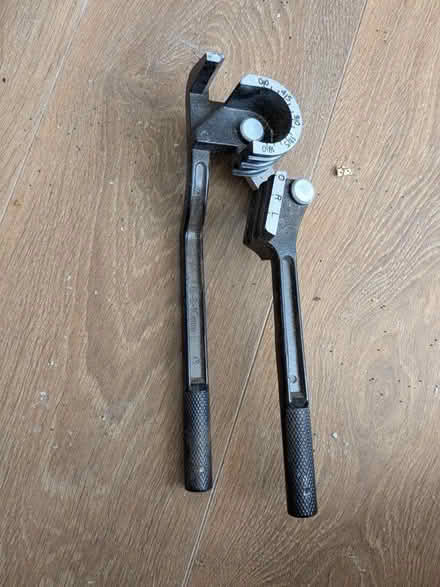 Photo of free Small pipe bender. (Aldrington BN3) #2