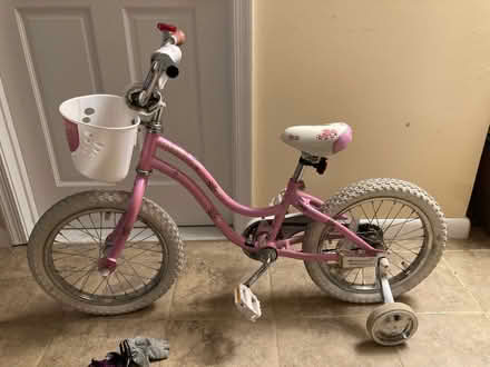 Photo of free Pink bike w/training wheels (Petworth/ Park View) #1