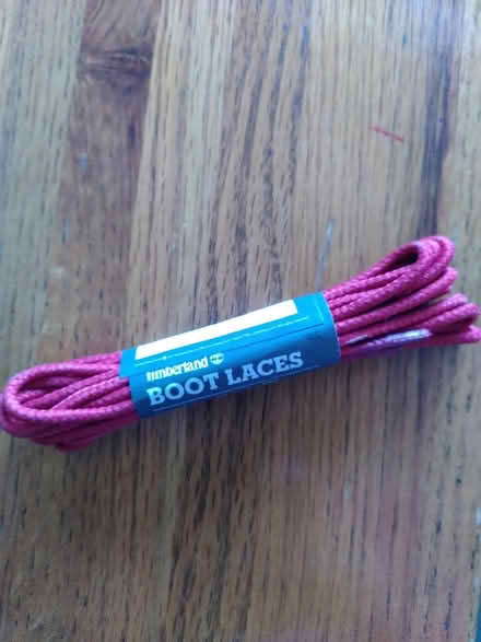 Photo of free Red boot laces Timberland (Sale moor M33) #1