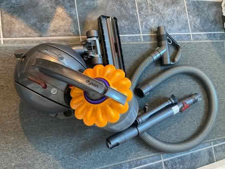 Photo of free Dulux Matt paint and Dyson vacuum (Ramleaze) #2