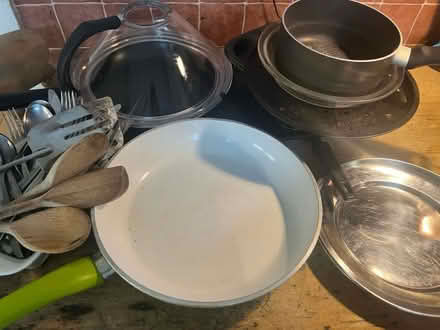 Photo of free Various kitchen items (Wandsworth SW18) #2