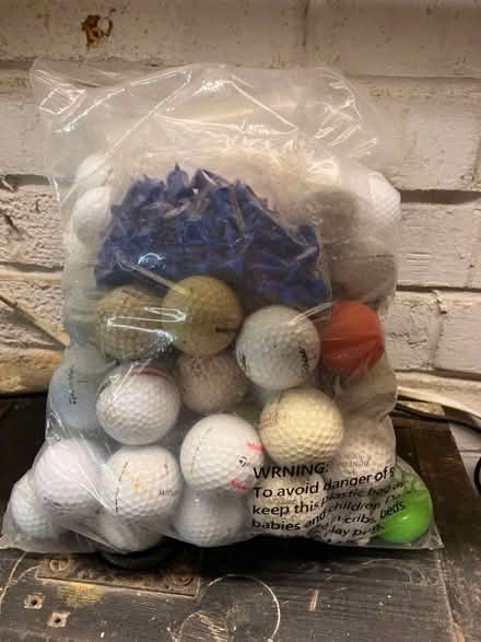 Photo of free Used golf balls and tees (Wokingham RG40) #1