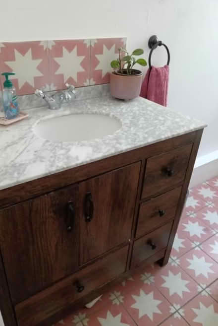 Photo of free Vanity unit (Manor house/Finsbury Park) #1