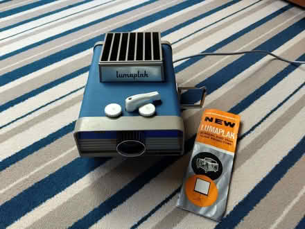 Photo of free 35mm Slide Projector (Hildenborough TN11) #2