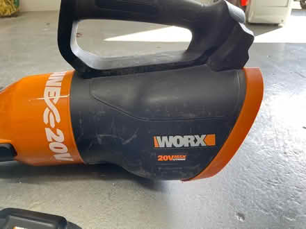 Photo of free Leaf Blower (Vienna) #2
