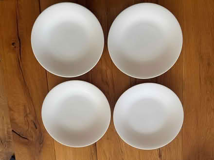 Photo of free White dinner plates (large) (Colwall Stone WR13) #3