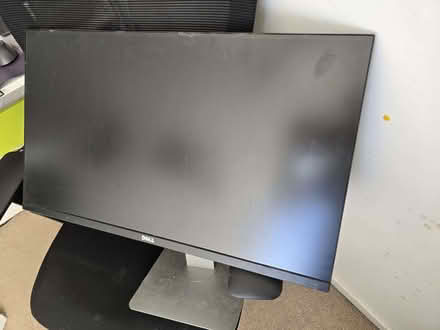 Photo of free Dell 27 inch monitor (Woking GU21) #1
