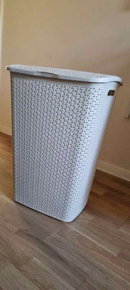 Photo of free Laundry basket (N7 Holloway/Kentish Town) #1