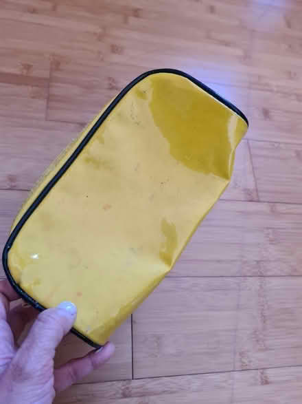 Photo of free Yellow shiny pencil case (Wood green N22) #1