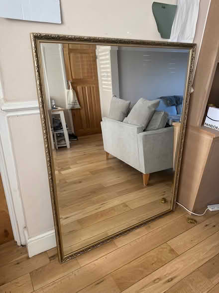 Photo of free Large mirror (Morden SM4) #1