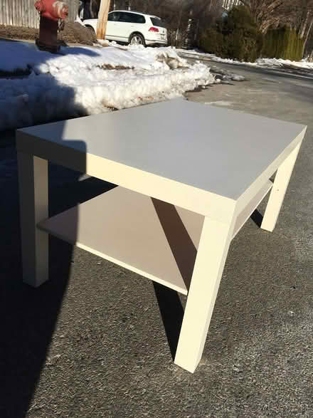 Photo of free White Coffee Table (Auburndale) #1