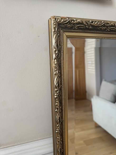 Photo of free Large mirror (Morden SM4) #3