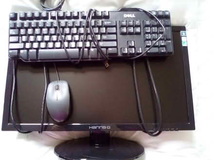 Photo of free Keyboard, monitor and mouse. (Riverside FK8) #1