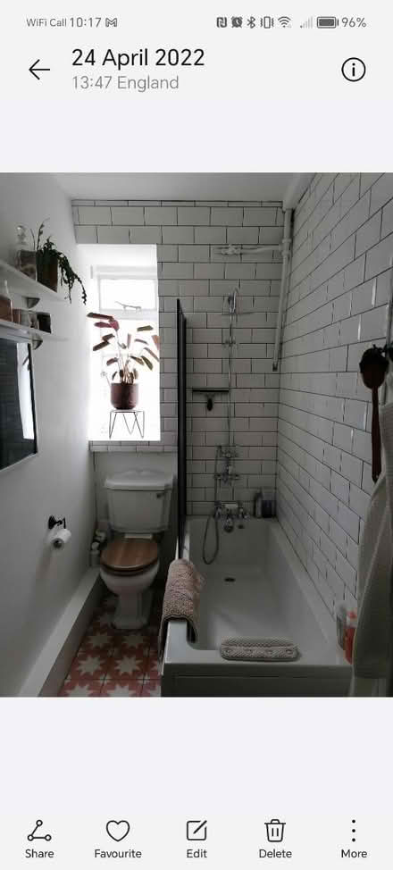 Photo of free Bathroom suite (Manor house/Finsbury Park) #2