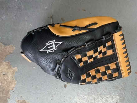 Photo of free Easton Left-Handed Softball Glove (Vienna) #1