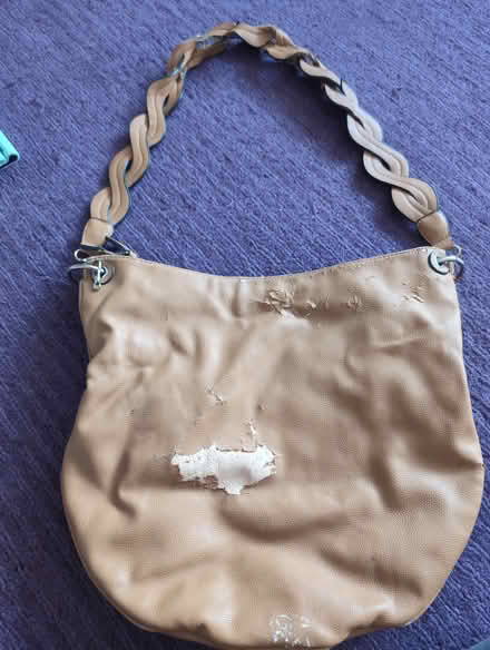 Photo of free Brown Handbag (AL22HP) #2