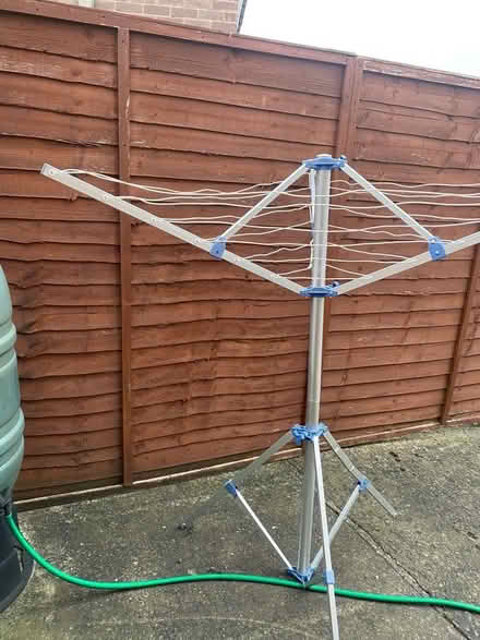 Photo of free Caravan washing line (Starbeck HG2) #1