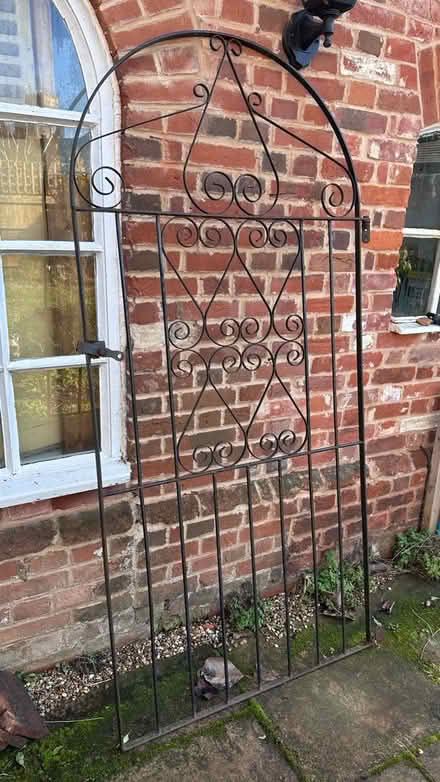 Photo of free Gate (Woodbridge IP12) #1
