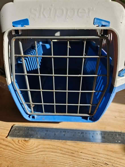 Photo of free Cat or other small animal carrier (Randwick GL6) #1