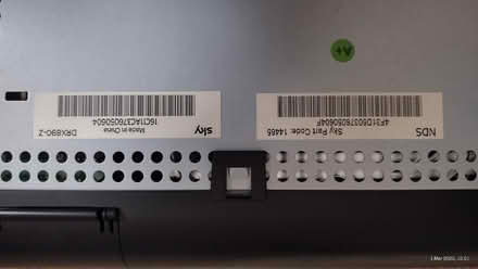 Photo of free Sky +HD box & Remote Control (Totteridge HW HP13) #4