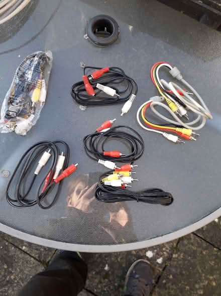 Photo of free Audio Cables (Fenton ST4) #1