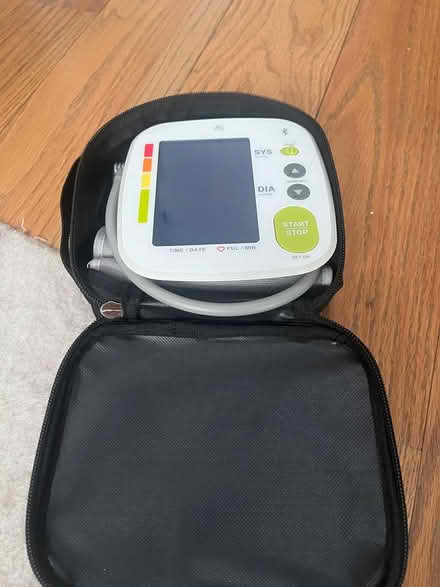 Photo of free blood pressure monitor w/case (Bushwick) #1