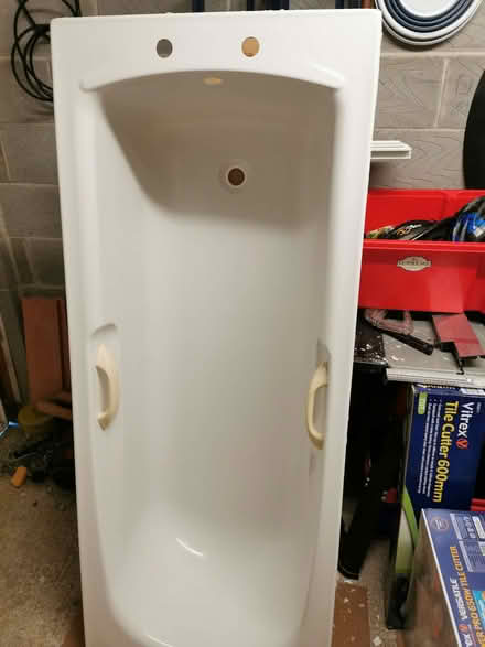 Photo of free Acrylic bath (Trennick TR1) #3