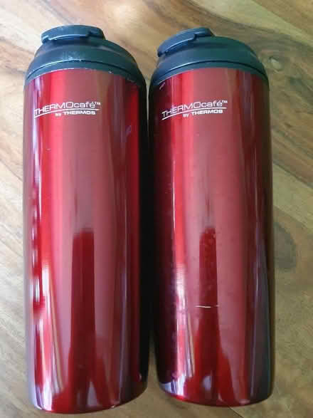 Photo of free 2 red travel mugs, virtually new, but ineffective (Hungerford RG17) #2