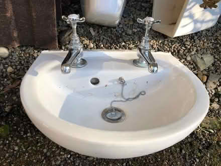 Photo of free Wall mounted small wash basin with taps (Lyncombe) #1