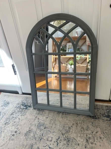 Photo of free mirror (West Chester / West Goshen) #1
